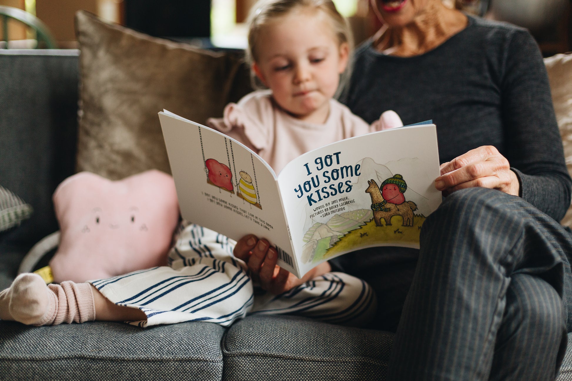 Big Kiss - organic toy - The Kiss Co