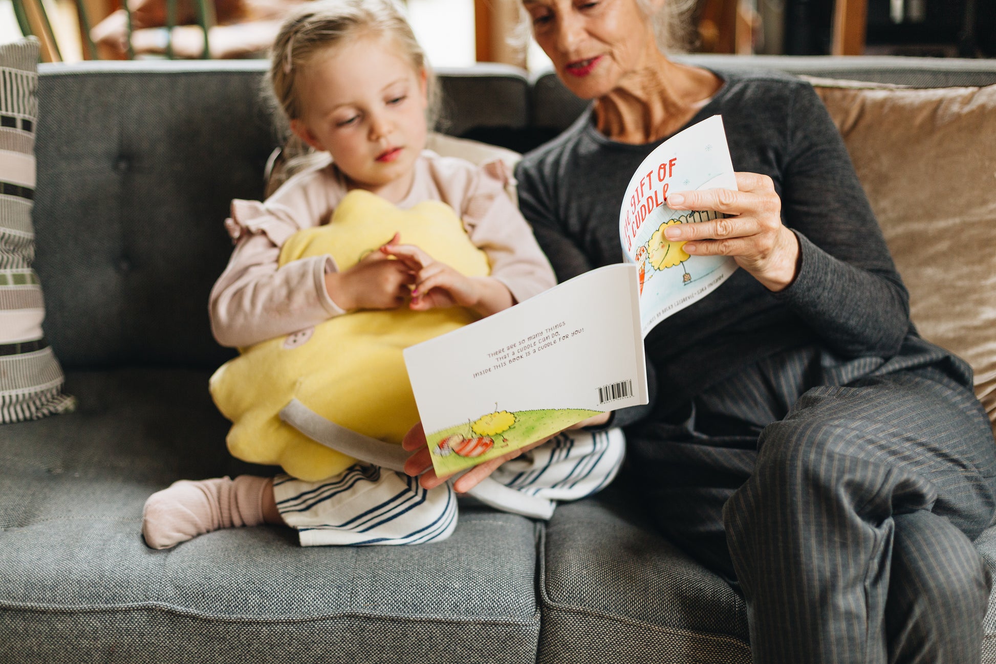 Bundle - Big Cuddle & The Gift of a Cuddle book - The Kiss Co